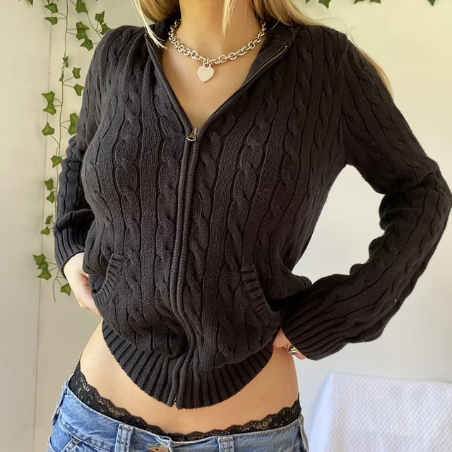 Casual knitted cardigan with hoodie