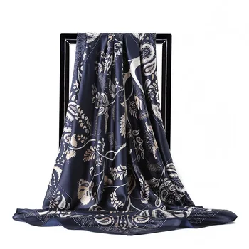 

2020 Luxury Brand 90cm Bandana Printed Muslim Kerchief Female Genuine Silk Scarves Soft women scarf poncho chiffon hijab