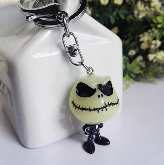 LOYIL2YLUPWV3`6~AX8~}9V