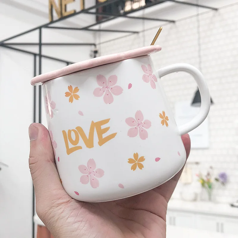 Корейские розовые матовые керамические чашки с крышкой, ложкой, соком, молоком, чашками для завтрака, домашние кофейные кружки для женщин и мужчин, парные подарки