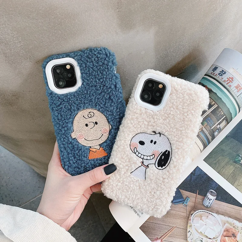 

Furry dog cartoon PEANUTS case for iphone 11 Pro Max funda iphone xr x xs max 7 8 plus 8plus embroidery plush warm phone cover