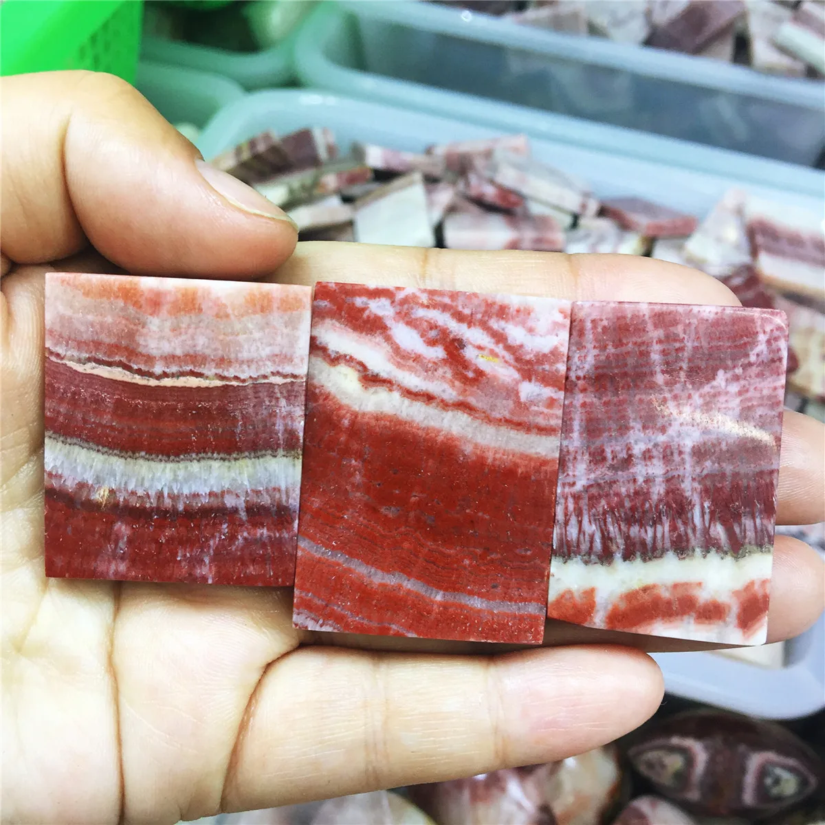 3 шт. натуральный красный полосатый камень кристалл минеральная резьба квадратный драгоценный камень целебный кристалл для украшения дома