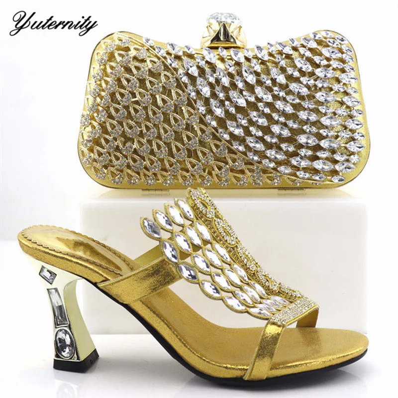 

2019 Summer Hot Sale African Slipper Shoes And Bag Set Latest Nigerian Design Strange Style Shoes And Purse Set For Woman Dress