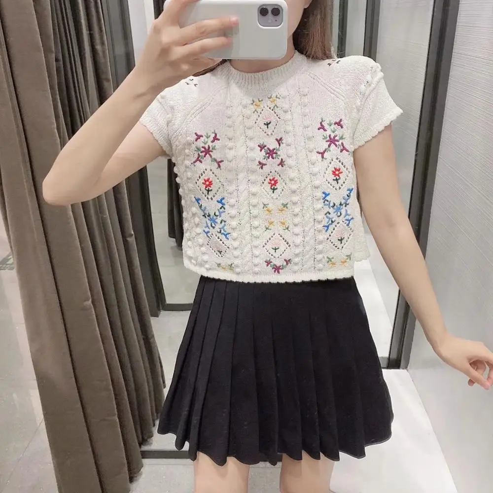 

2020 summer new women Embroidery knitted top sweater short sleeves casual fashion woman tops pull femme