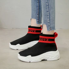 Удобная женская обувь для прогулок и отдыха; ботинки на толстой подошве; Новинка года; сезон весна-осень; носки; кроссовки; черная классическая женская спортивная обувь