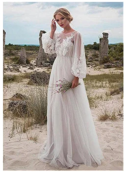 

A-line Boho Wedding Dress 2020 Puff Sleeves Lace Appliques Sexy Bride Dress Beach Bridal Gowns Informal Wedding Gowns Custom