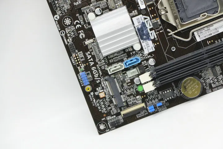 Для ASUS P8B753L/BT1AH/DP_MB B75 BT1AH материнская плата 1155-pin DC Блок питания оригинальная подержанная материнская плата