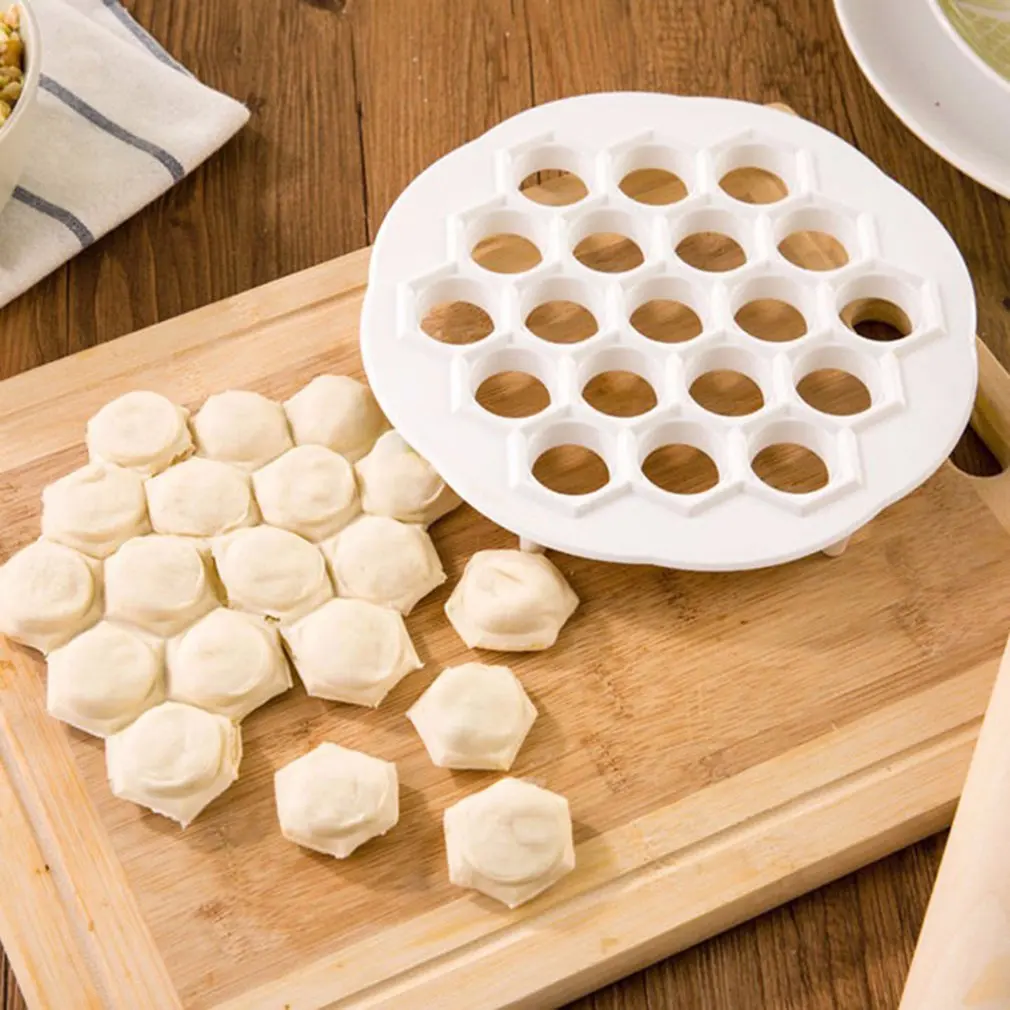 

Dumpling Mold Maker Gadgets Tool Dough Press Ravioli Making Mould DIY Kitchen Accessories Baking Stuffing Tools Food