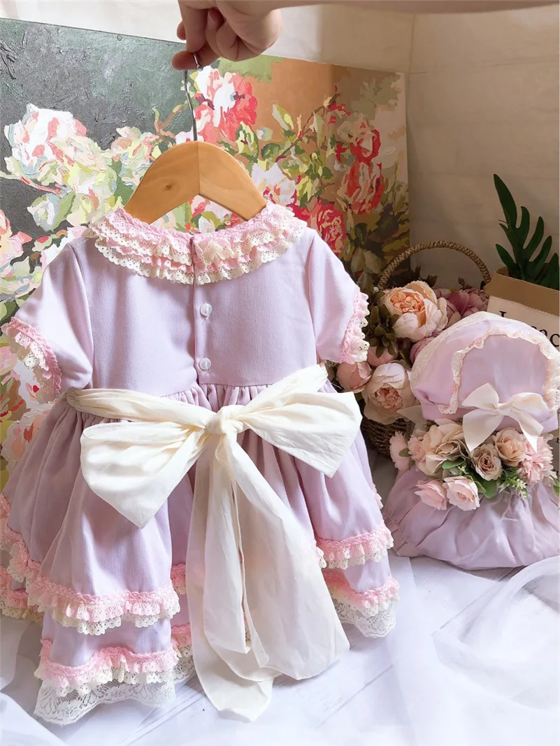 11648676834_726741356