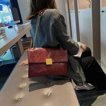 

Large capacity chain single shoulder bag net famous autumn and winter leisure bag female bag new 2020 oil leather bag