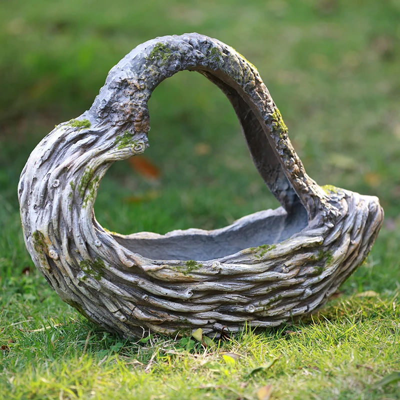 

Outdoor Garden Hollow Heart Shape Flower Basket Ornaments Snail Cock Flower Pot Sculpture Fairy Landscape Courtyard Home Decor