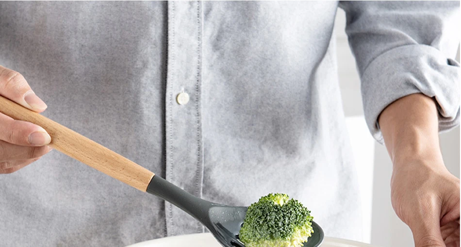 H94f67d7ee9454229a5bb78355fc4c708D