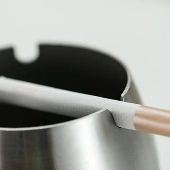 

New Windproof Ashtray Tabletop Stainless Steel Ashtray Cigarette Cigar Ash Holder Ash Tray for Patio Hotel Home Office