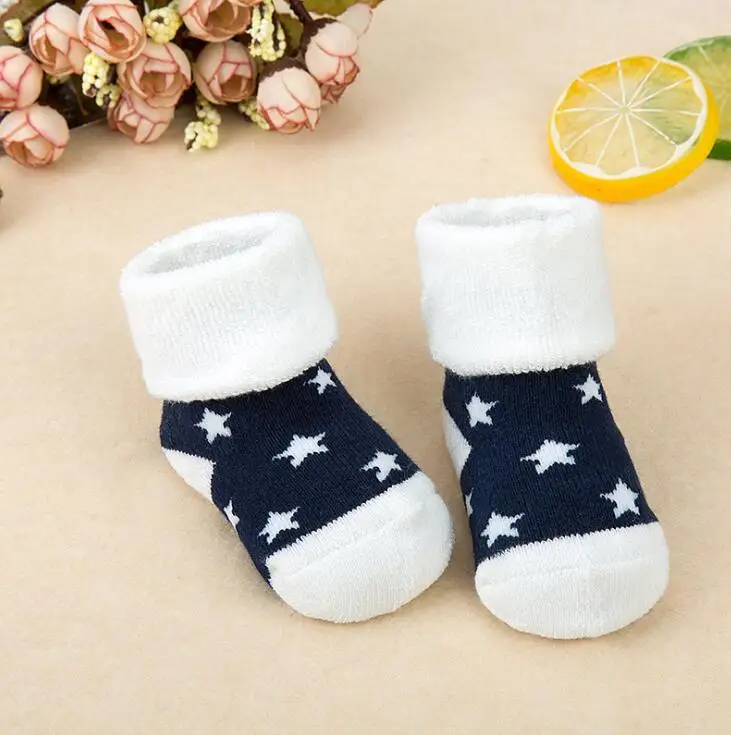 1 пара хлопковых зимне-осенних детских носков для новорожденных девочек и мальчиков детские полосатые махровые теплые тапочки новые брендовые Детские носки в горошек со звездами