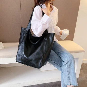 

Hot sale women handbag large capacity shoulder bags high quality PU leather shoulder bags ladies wild bags Black Tote Bags 2020