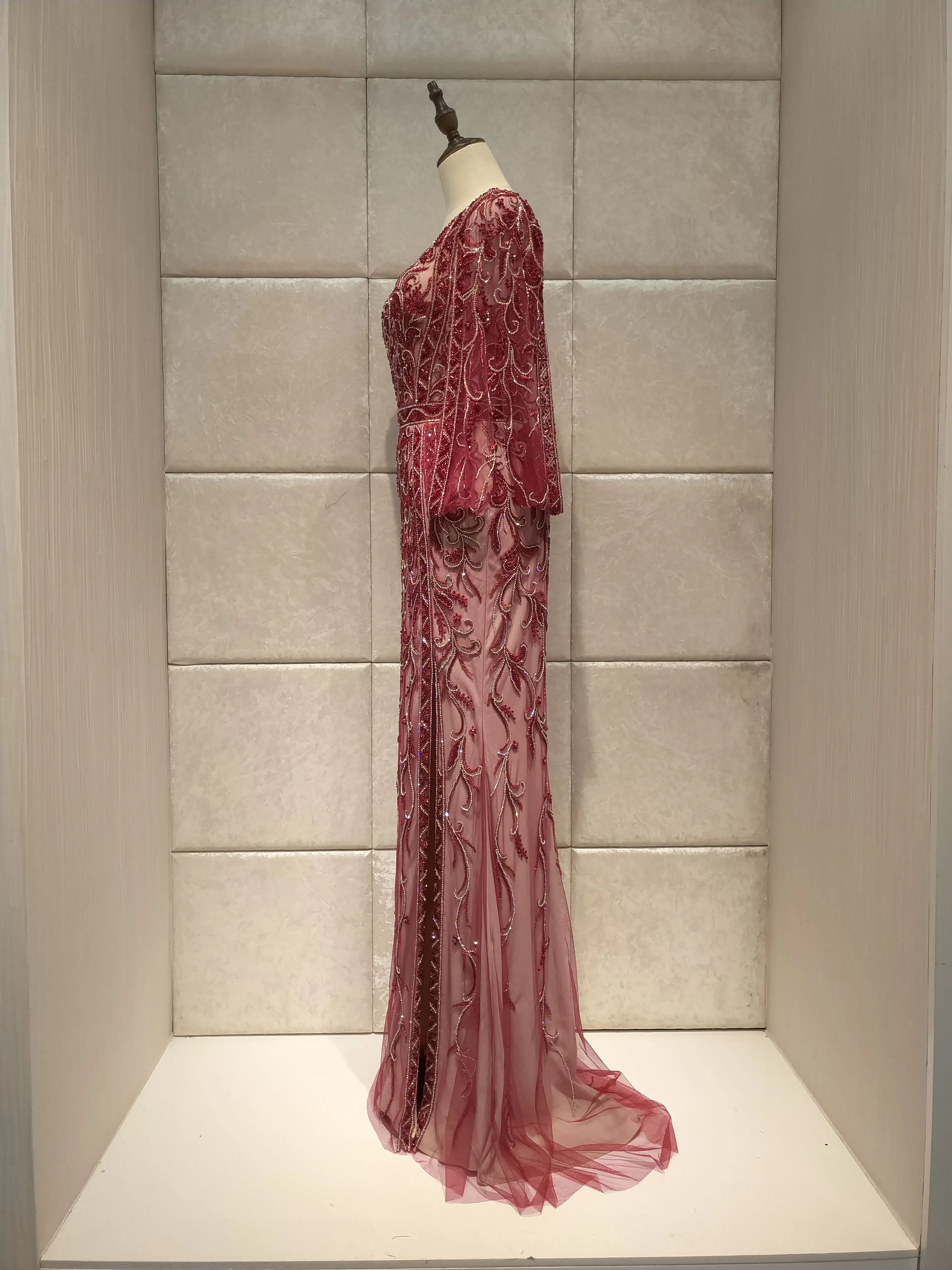 Характерные вечерние платья с перьями; Новинка года; vestido de noiva abendkleider robe de soiree; длинное платье