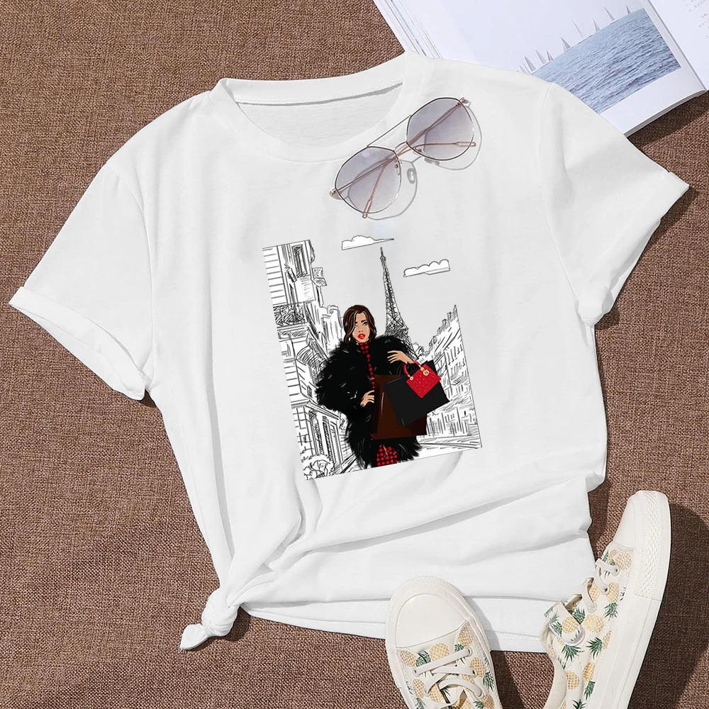 

Multicolor Simplicity New T Shirt Women Kawaii Pretty Beauties Are Shopping Graphic T-shirt beauty champagne Letter T Shirt