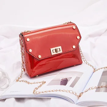 

2020 new female bag laser small bag Korean version of the new simple willow nail female bag slung casual lock small square bag