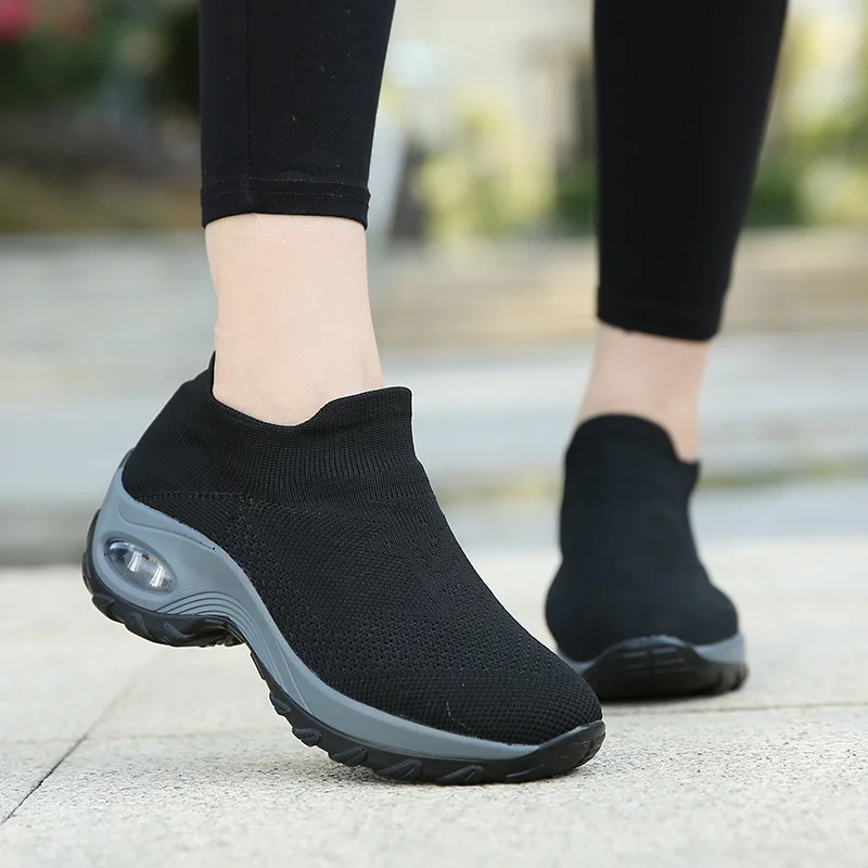 

Женские легкие удобные дышащие сетчатые туфли, Молодежная модная трендовая обувь с отложным носком, Женская Вулканизированная обувь, лето 2021