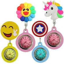 Разноцветные Мультяшные животные раскладной держатель для бейджа для медсестры кармашек для часов Часы подсолнечника в форме единорога; с принтом в виде улыбки женские часы для врачей