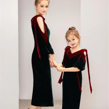 

Sleeveless Ldy Style Sleeveless Round Neck Parent-child Dress Kids Family Outfits Mother And Daughter V Neck Shift Dress Set