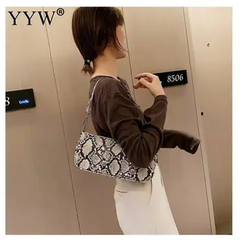 

Snakeskin Pattern PU Leather Shoulder Bag Mini Retro Vintage Lady Handbag Women Luxury Design Underarm Baguette Bag Clutch Purse