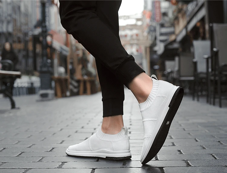 Breathable Sport Athletic Running Shoes for Men Breathable Stretch Socks Sneakers Men Super Light Outdoors Jogging Trainers