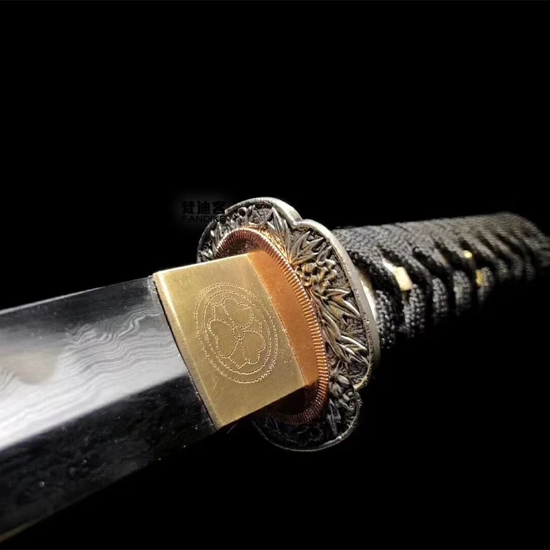 Handmade Folded Steel Short Japanese Sword Copper fittings Pearly fish skin sheath Full Tang Very Sharp wakizashi