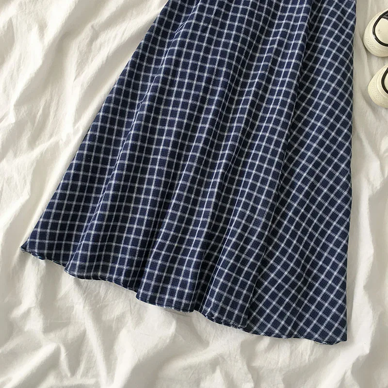 Летнее женское клетчатое платье на бретельках сарафан в стиле девушки из леса с