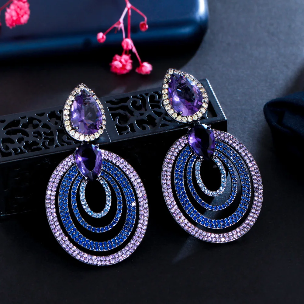 ピアス Luxury Street Wear ICE Crystal Earrings Vintage unisexual Iced Out Zircon Hip Hop Stud Earrings for Men Women Gold