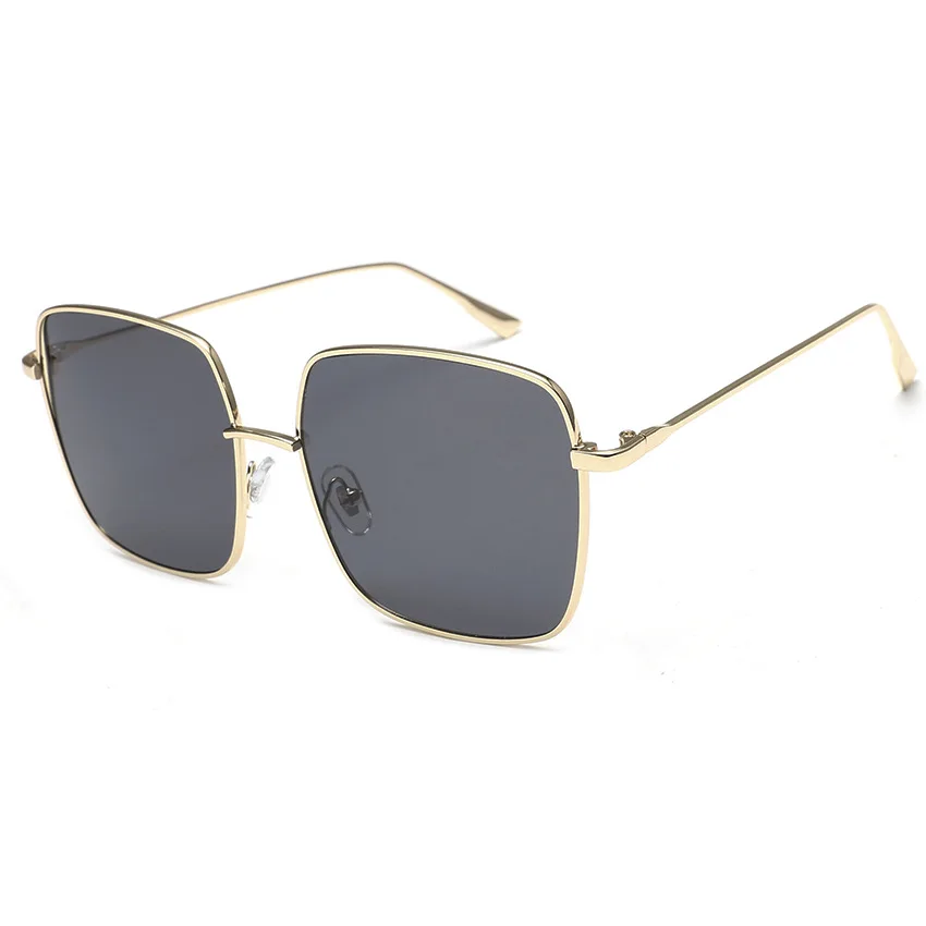 

Quartet big frame net red Zhou Yangqing same sunglasses same thickened polarized sunglasses