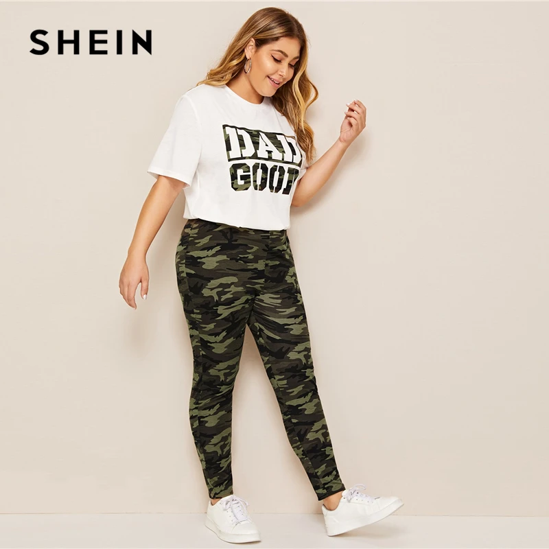 SHEIN/большие размеры; камуфляжная зеленая футболка с надписью и леггинсы; Женский комплект 2 шт.; сезон весна-осень; повседневные комплекты из двух предметов