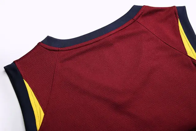 8599845524_276548559.640x640