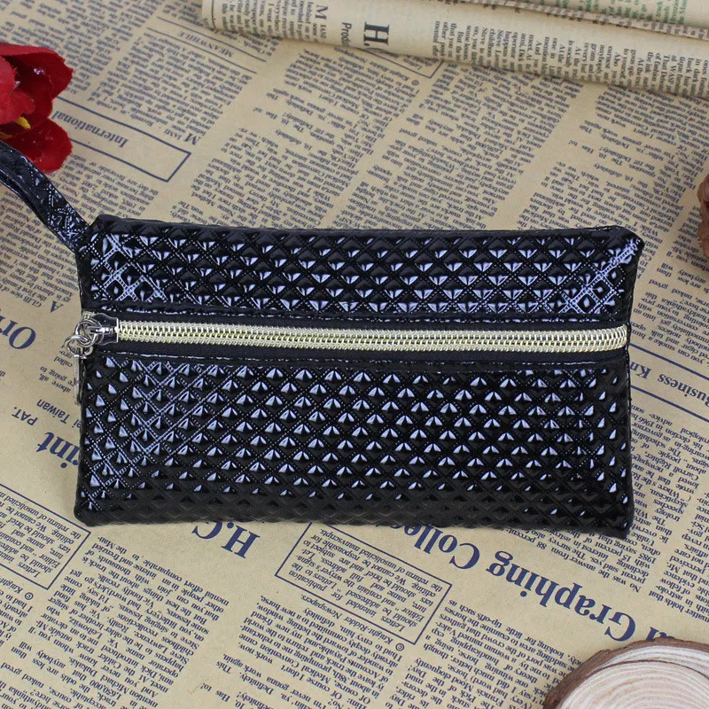 1424327048_2108561706