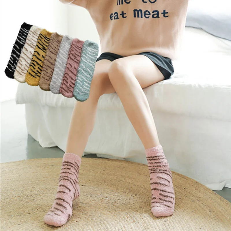 Женские утепленные носки с леопардовым принтом, зимние теплые носки-тапочки из кораллового флиса в японском стиле Харадзюку для скейтборда