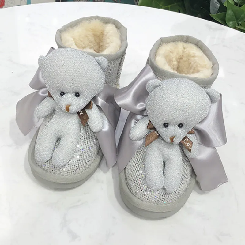 Зимние ботинки; ботинки с рисунком медведя для девочек; расшитые блестками новые детские зимние ботинки; теплые ботинки на меху; нескользящая подошва