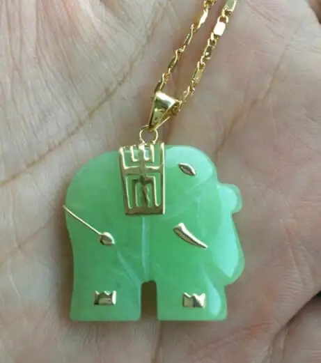 Asian NATURAL green jade Elephant Pendant Necklace
