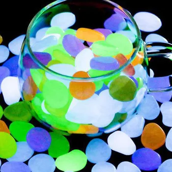 

200 pcs stone Garden Decoration Luminous Pebbles Stones Wedding Resin Glow In The Dark Stone Small and portable 2020