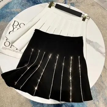 

Fashion Skirt for Women 2020 Autumn New Stripe Crystal Chain Mid-High Waist Pleated Skirt with Lining Mini Sexy Skirts Feminino