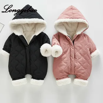 

2019 Korean version of the new winter new baby cotton clothing long jumpsuit male and female baby out climbing clothes
