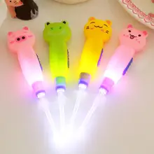 Ухочистка уборки с светодиодный освещения и милые носки с рисунками зверей из мультфильмов, съемная удалитель ушной серы, защитные чище ложка для здоровья ребенка