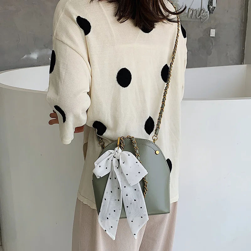 

Summer new 2019 scarves small crowd foreign style Korean version of Joker shoulder slung portable shell bag