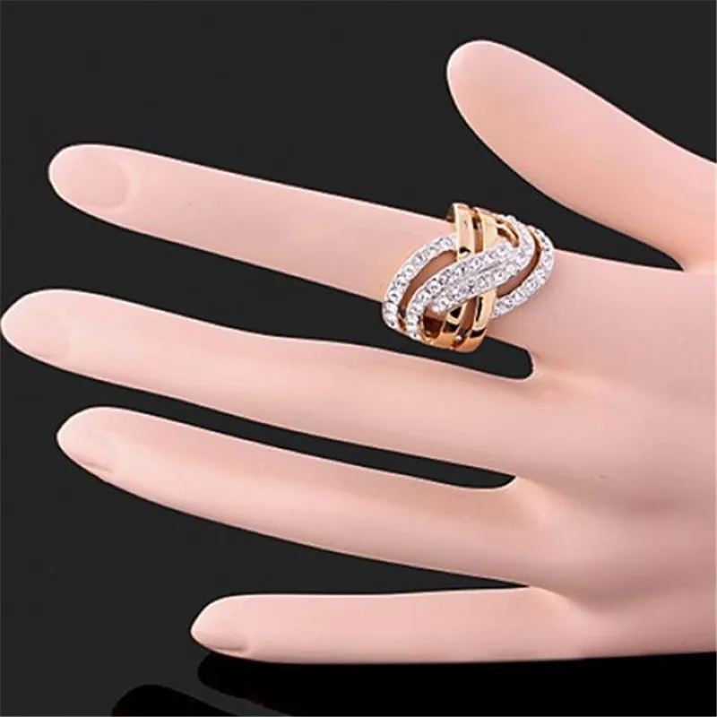 FDLK   Women Luxury Alloy Finger Band Inlaid Ring Jewelry Gift