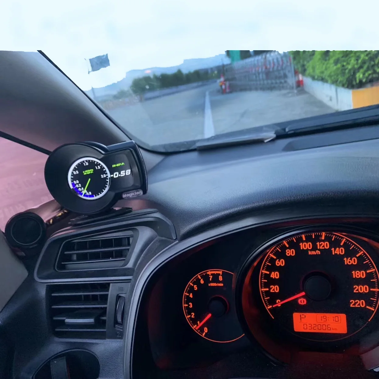 Измеритель мага Датчик OBD Head Up дисплей для повышения напряжения скорость масла Температура воды Темп английское руководство