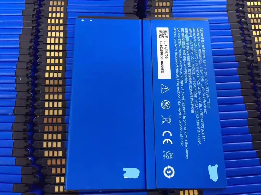 

3.8V 2400mAh Li3824T43P3hA04147 For ZTE Blade HN V993W V5 V5S N918ST U9180 V9180 N9180 Red Bull Battery