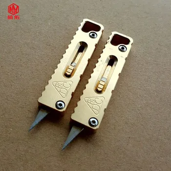 

1PC EDC Aluminum Mini Key Knife Titanium Small Utility Knife Brass Carbon Fiber Paper Cutter Unboxing knife Keychain Pendant