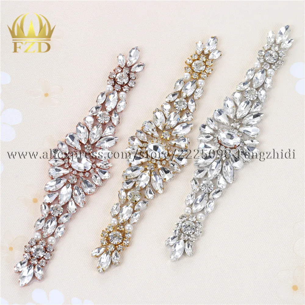 

FZD 30 Pieces Rhinestones Appliques Hot Fix Bridal Crystal Applique for Wedding Dress