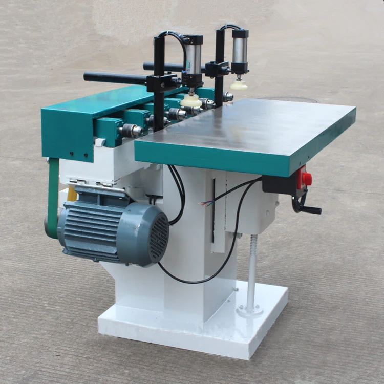 10934109565_2140228455