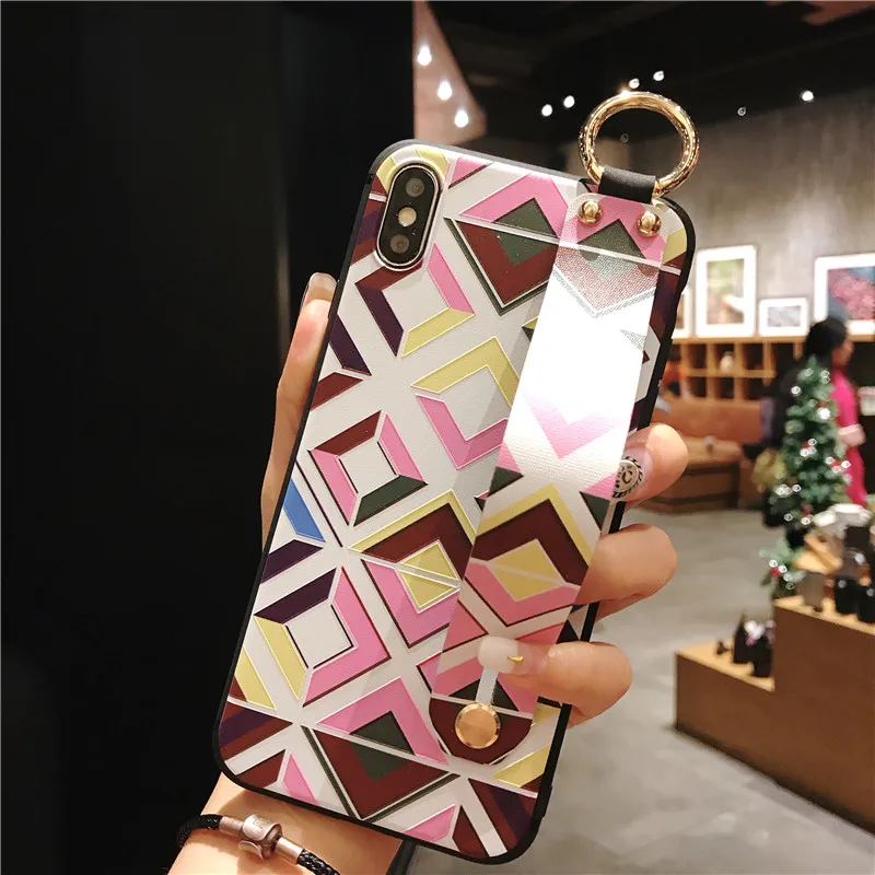 

Vintage Plaid Phone Bag Case for iPhone XR XS X XS MAX Matte TPU Case with Wrist Strap for iPhone 8 plus 7 8 6 plus 6 6s Funda