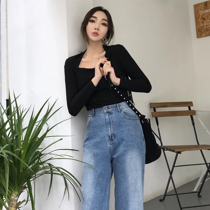 2022 Spring New Retro Shoulder Mounted Top Trim Casual Sexy Black T-shirt Bottomed Women's Full Sleeve Tops